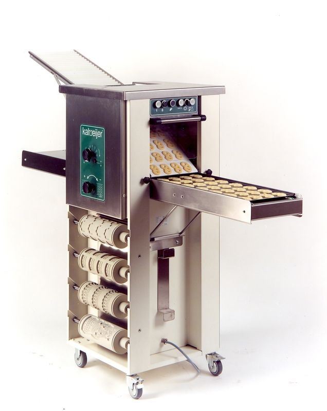 Роторно-формовочная машина KGM для производства фигурного печенья 